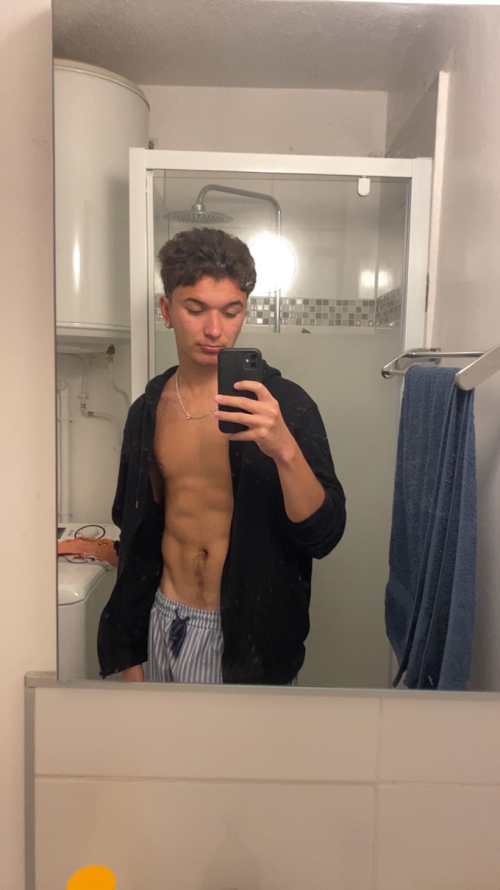 Profil de Saphir, 35 ans, Rencontre Asiatique à Cronay (Vaud)