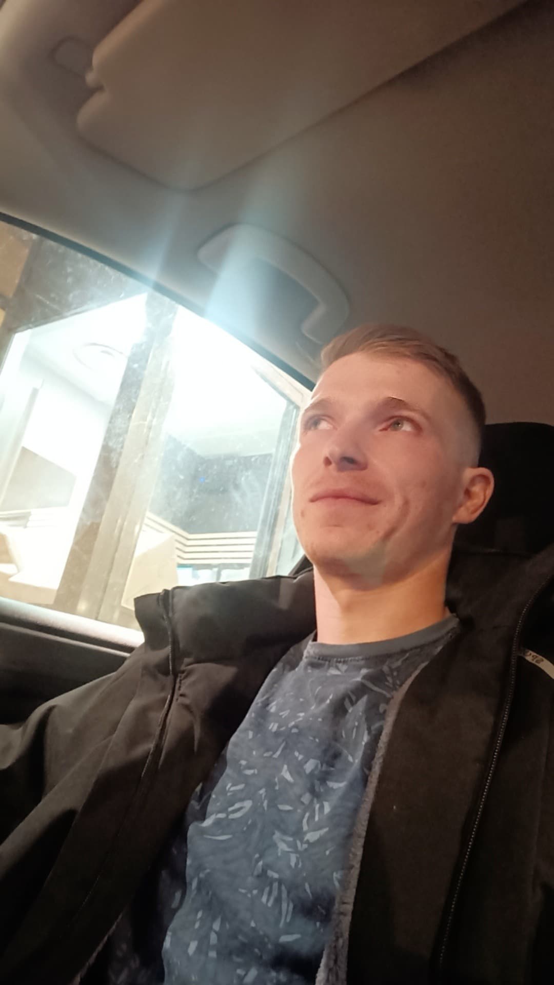 Profil de Naël, 42 ans, Rencontre Asiatique à Ennetbürgen (Nidwald)