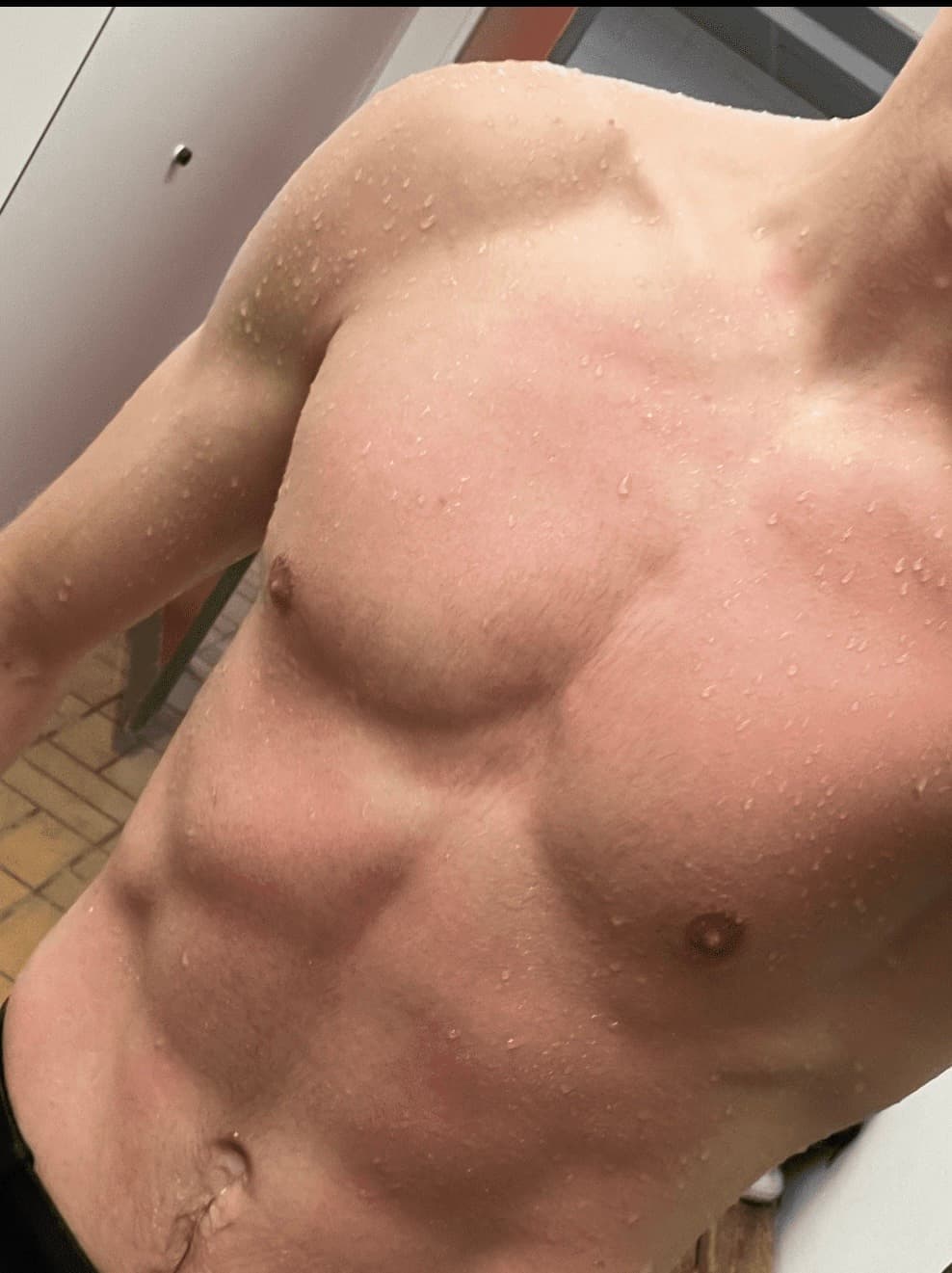 Profil de Anes, 45 ans, Rencontre Asiatique à Sufers (Grisons)