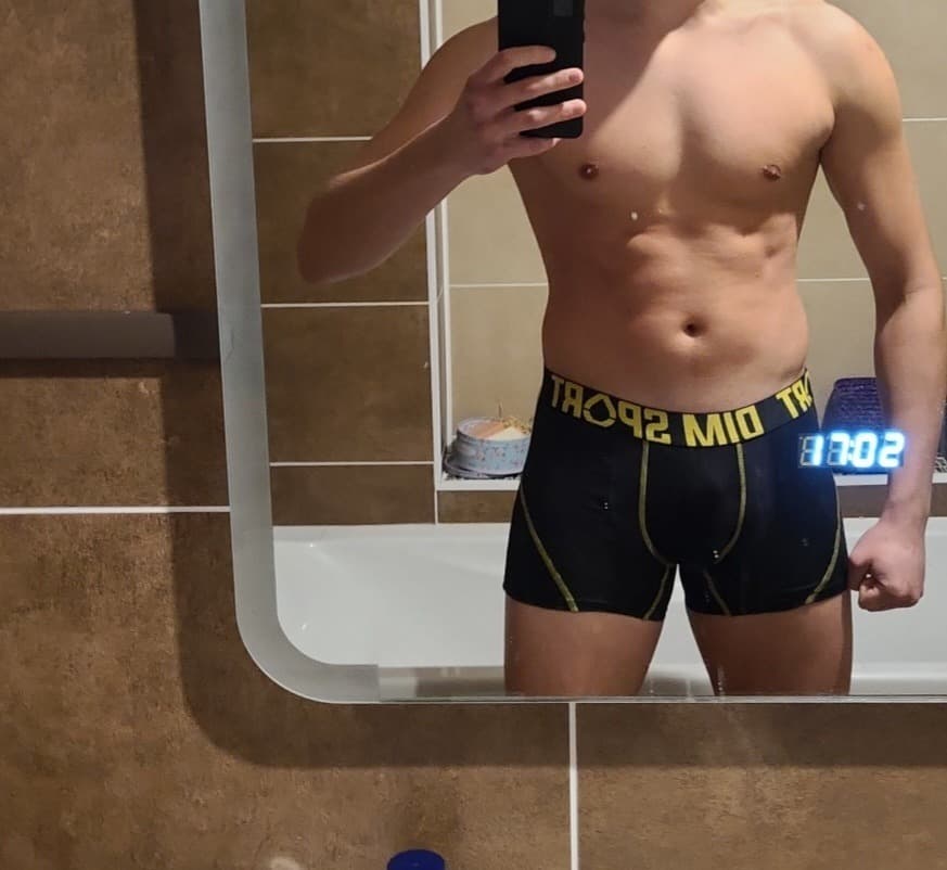 Profil de Amar, 40 ans, Rencontre Asiatique à Stansstad (Nidwald)