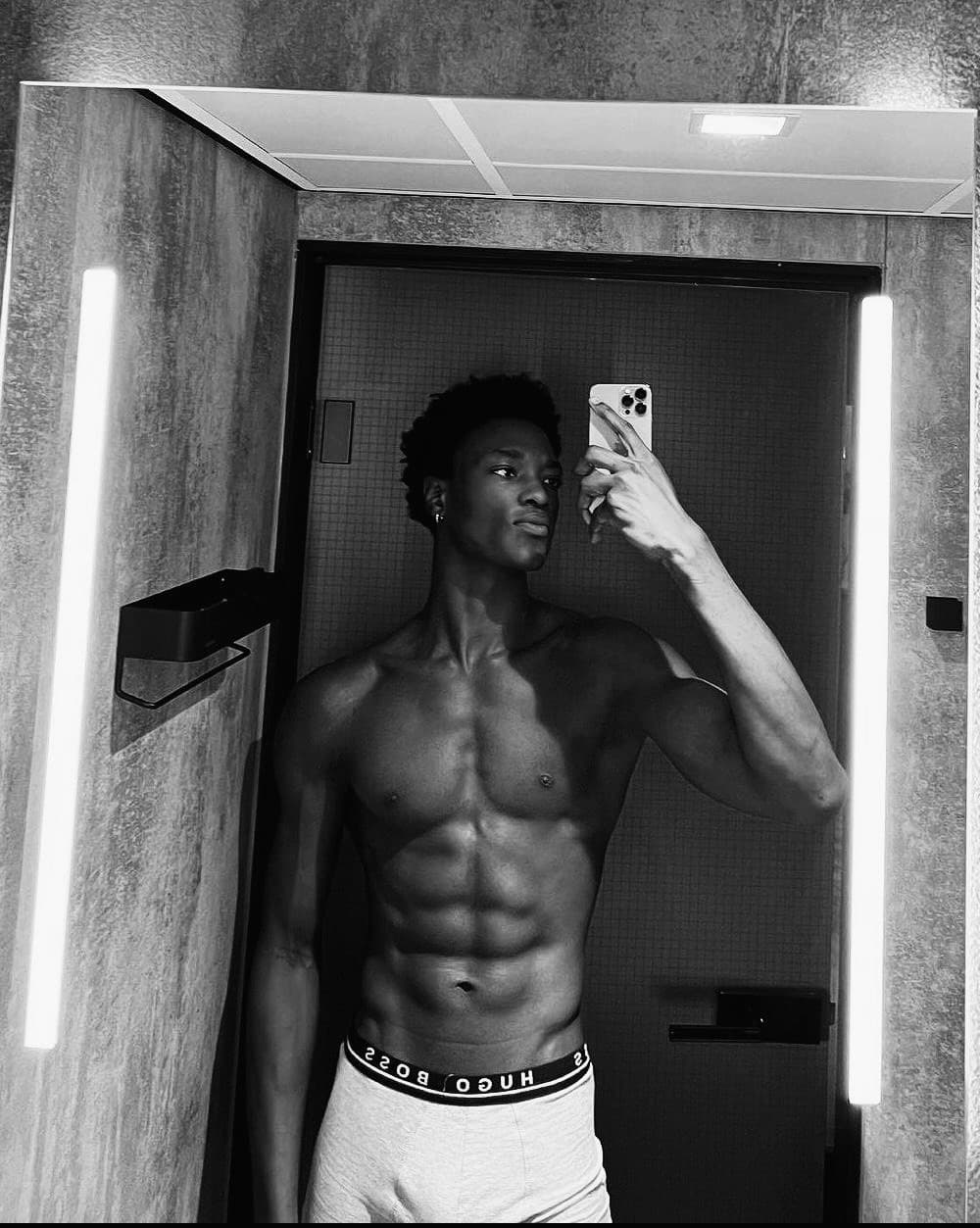 Profil de Jimmy, 30 ans, Rencontre Asiatique à Giswil (Obwald)