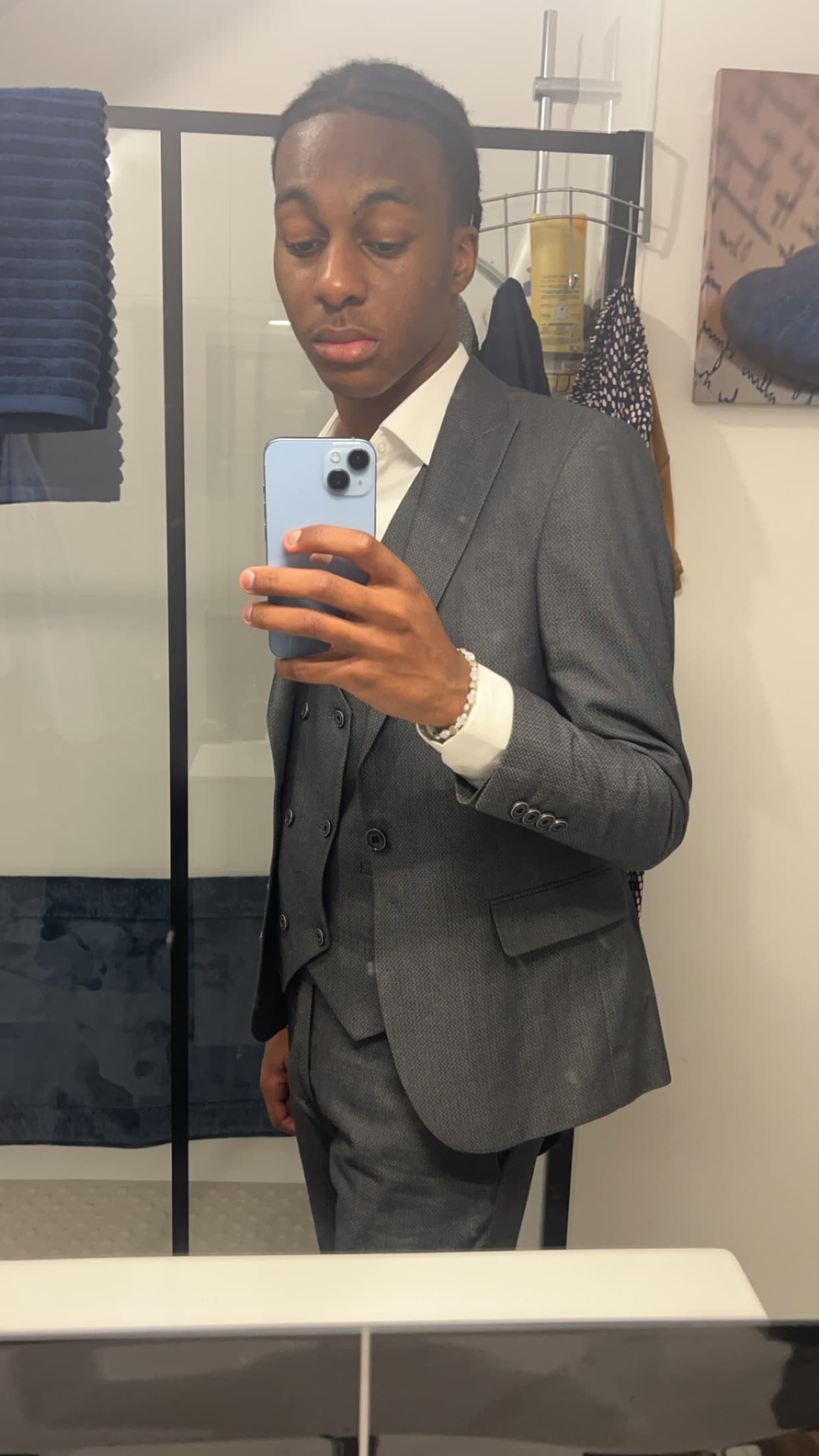 Profil de Badr, 25 ans, Rencontre Asiatique à Roche-d'Or (Jura)