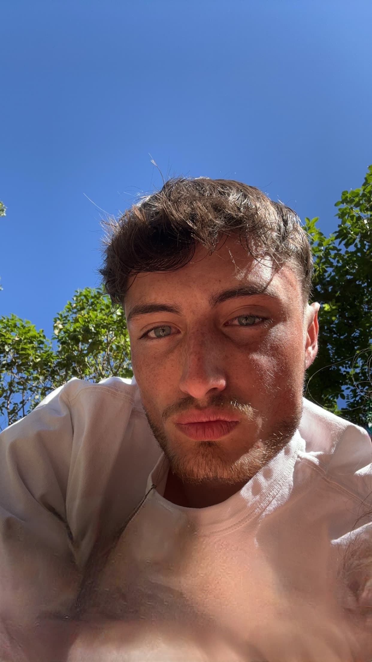 Profil de Robert, 24 ans, Rencontre Asiatique à Obermutten (Grisons)