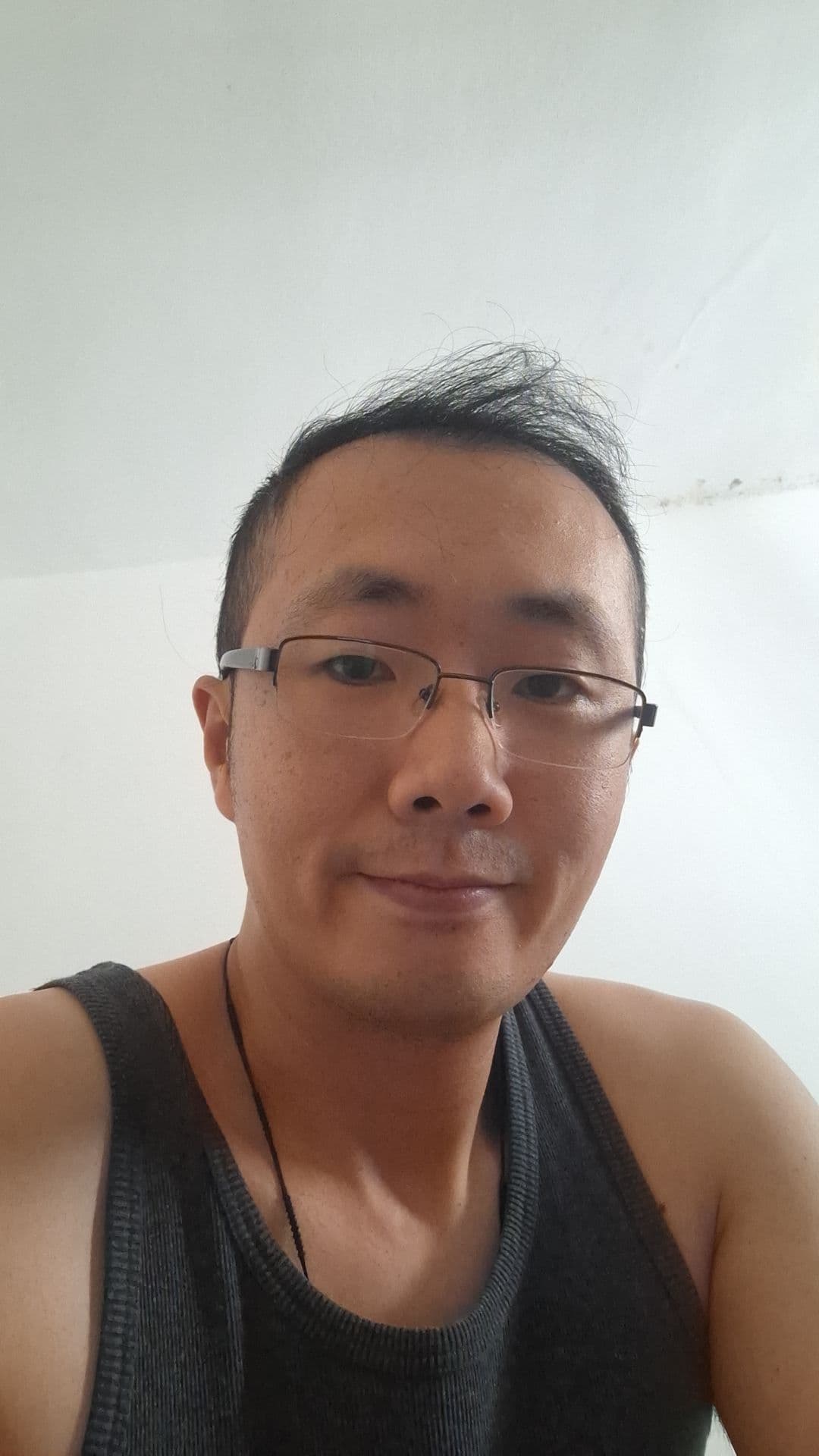 Profil de Tidiane, 25 ans, Rencontre Asiatique à Surpierre (Fribourg)