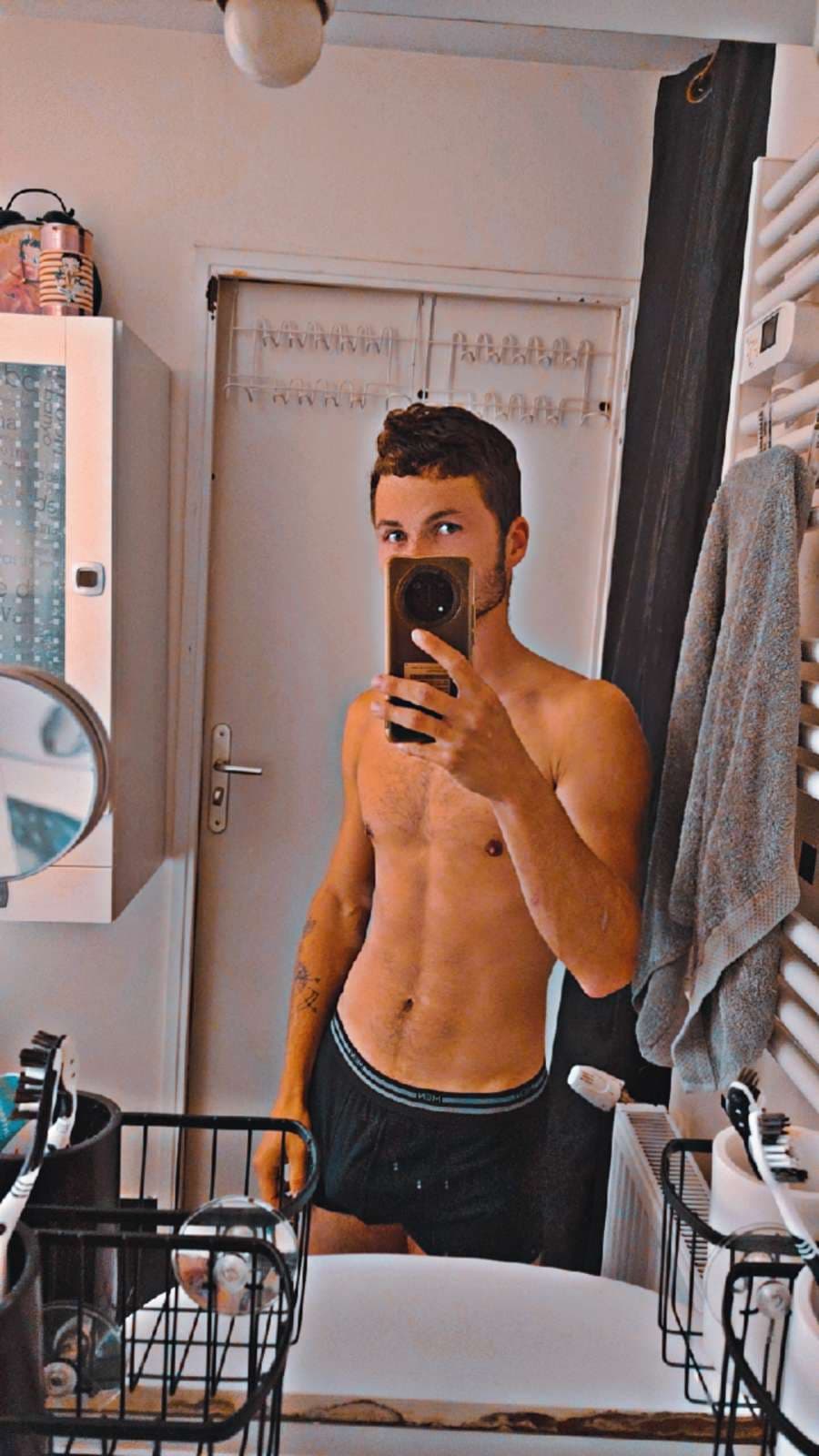 Profil de Léopold, 32 ans, Rencontre Asiatique à Oron-la-Ville (Vaud)