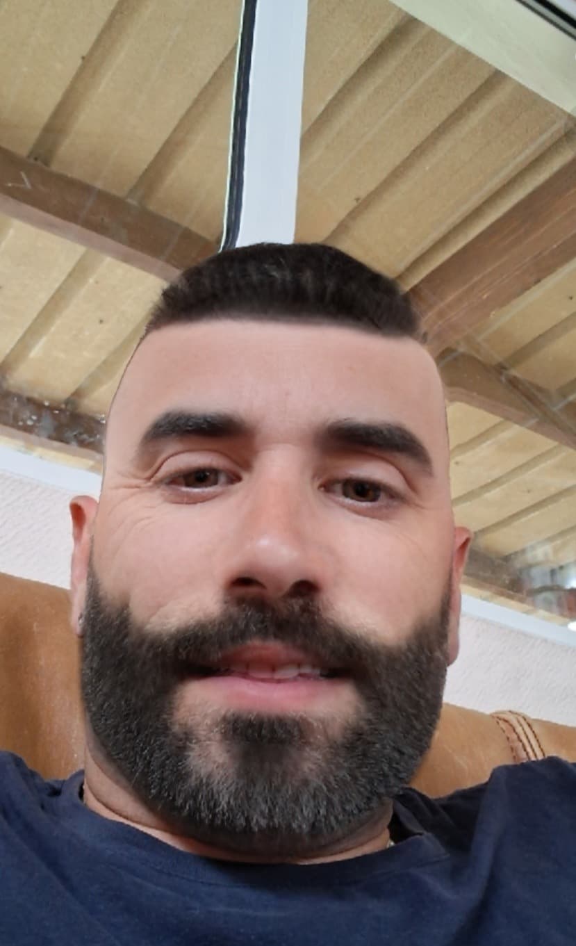 Profil de Angel, 36 ans, Rencontre Asiatique à Seewis-Pardisla (Grisons)